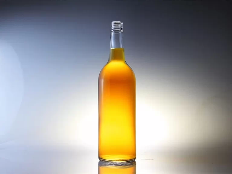 750ml Threaded Bottle