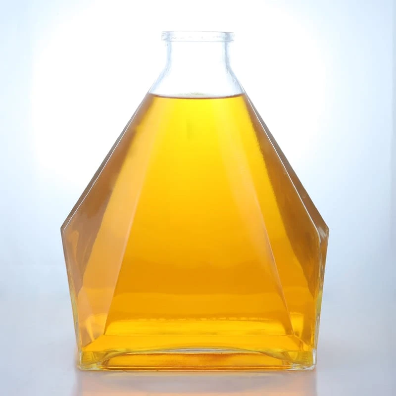 014 - 1750ml 1000ml Unique Shaped Glass Bottle