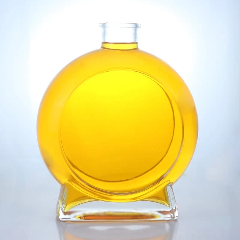 023 - Circle Shaped Glass 1000ml Bottle With Cork