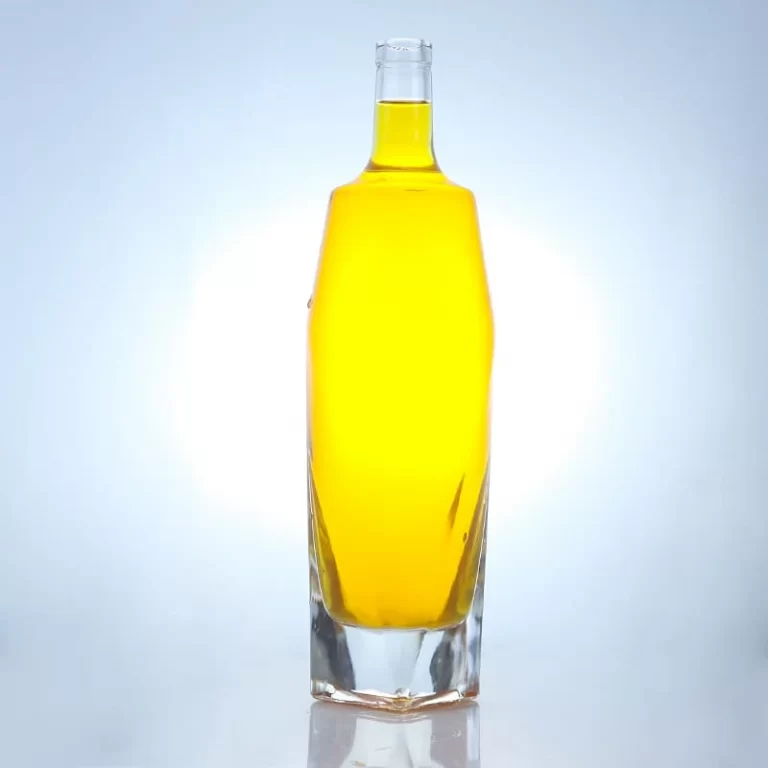 043 - Thick Bottom Crystal Glass Bottle For Liquor