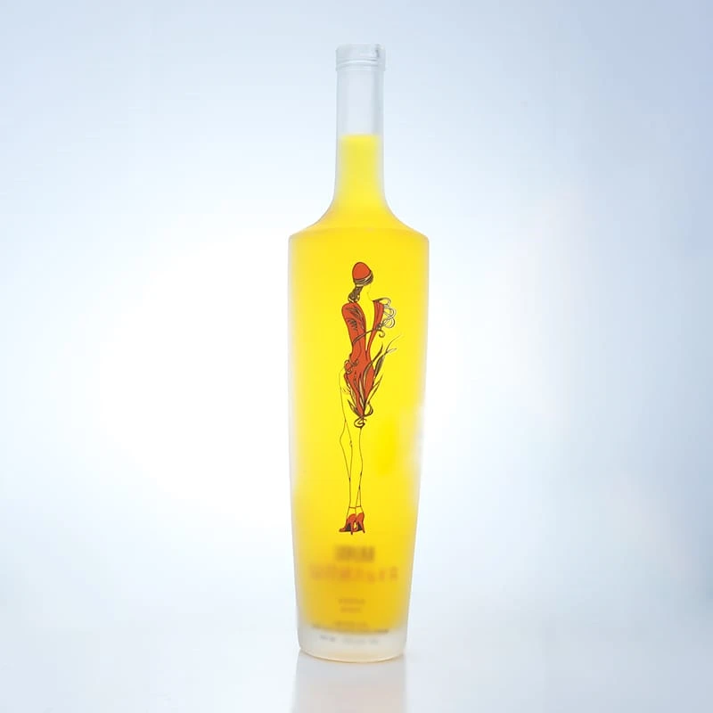 102- 750ml Rum glass bottle with beauty print