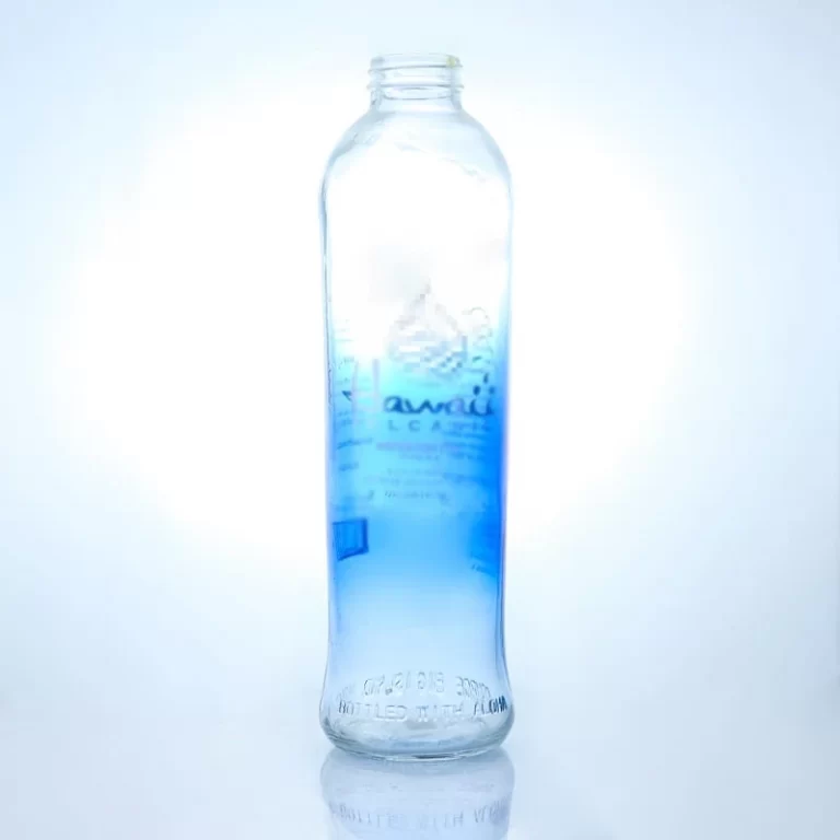 110- 750ml Clear color round glass vodka bottle with screw cap sprayed in the middle