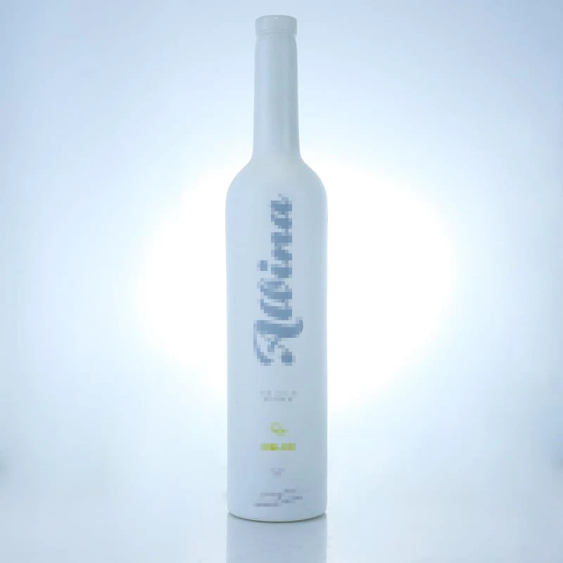 122- 750ml Unique white sprayed vodka glass bottle with cork