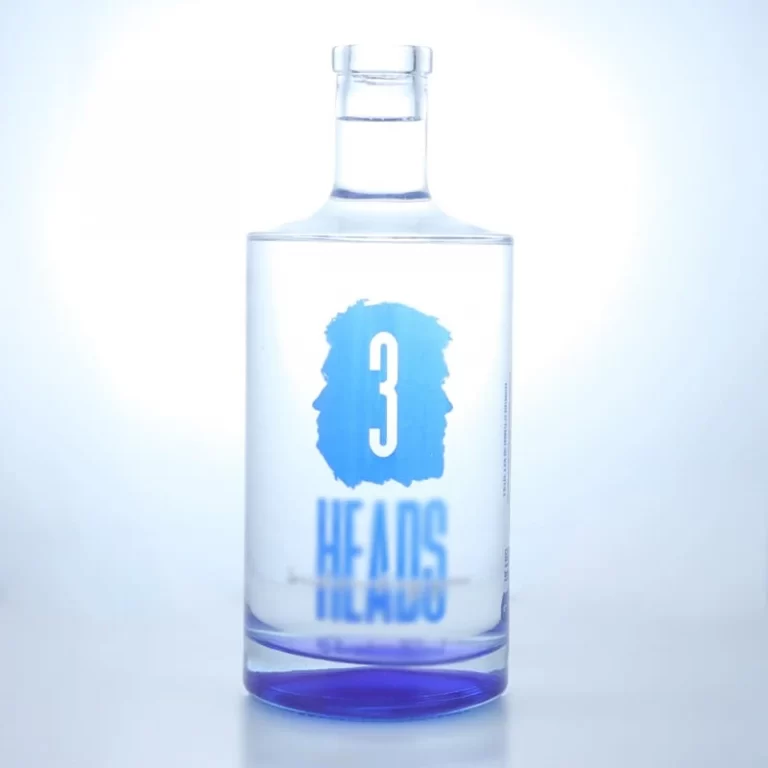 138-Factory processing spray blue vodka glass bottle with screen printing