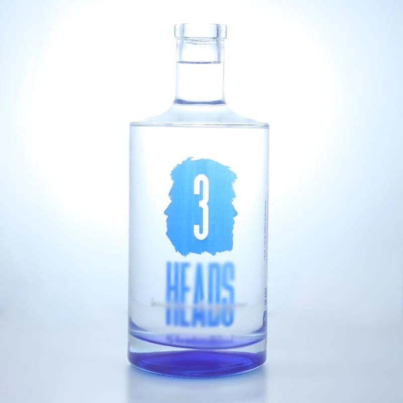 138-Factory processing spray blue vodka glass bottle with screen printing