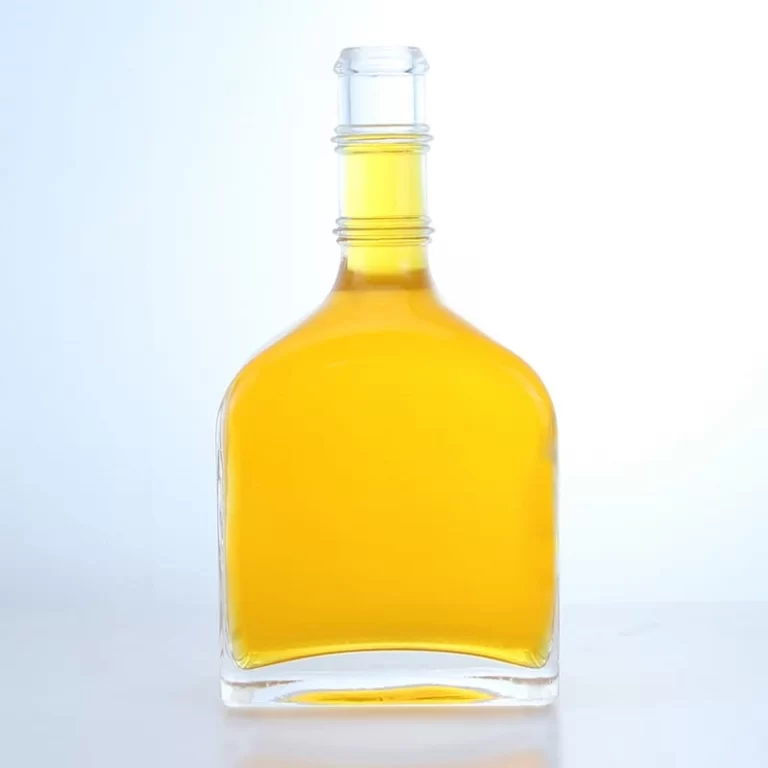 184 - Hot Sale Square Bottom 500ml glass bottle With Screw Cap