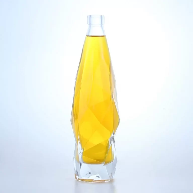 196 - Diamond Shaped Glass Bottle 500ml For Spirits