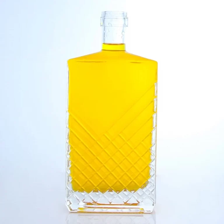 503 - Square Shaped Clear 700ml 750ml Glass Bottle With Cap