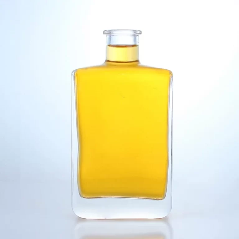 295 - High Quality 350ml Square Glass Bottle With Cork