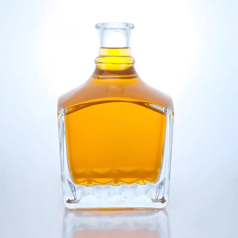 350- 750ml factory made square shape whiskey glass bottle