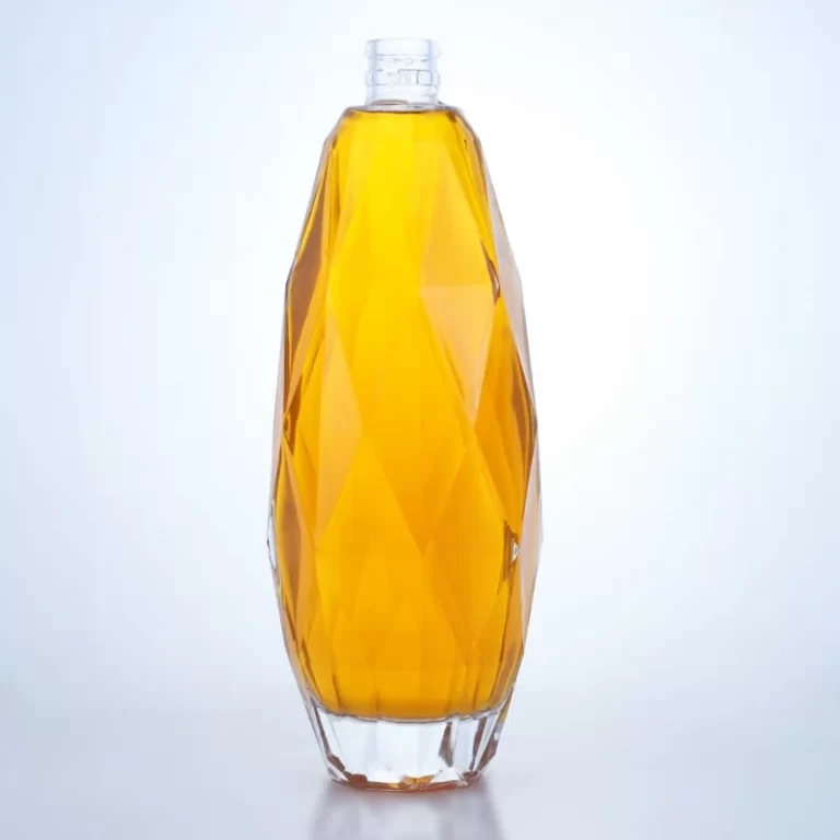 364- 500ml factory custom diamond faceted shape whisky glass bottle