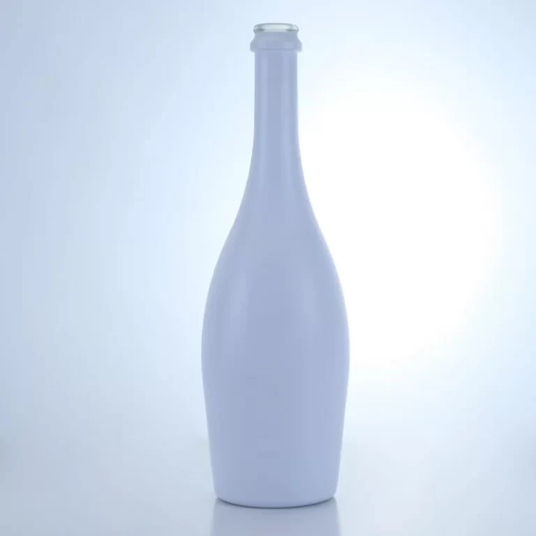 370- 750ml Factory wholesale whiskey glass bottle with cork