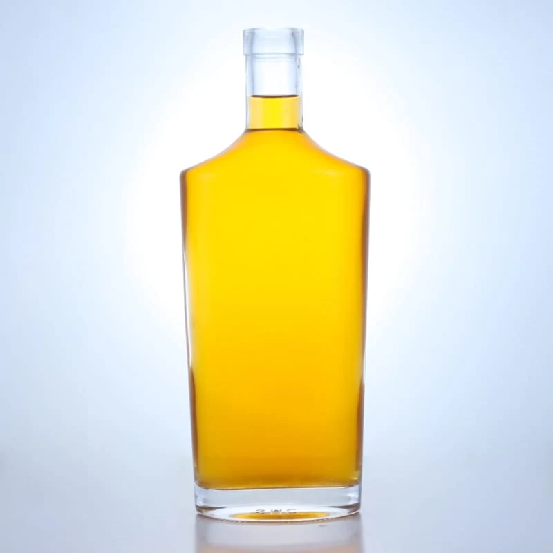 375- 750ml Factory wholesale round shape vodka glass bottle