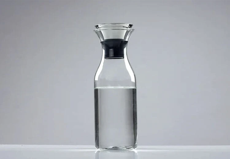 Do you know the material of the glass water bottle?