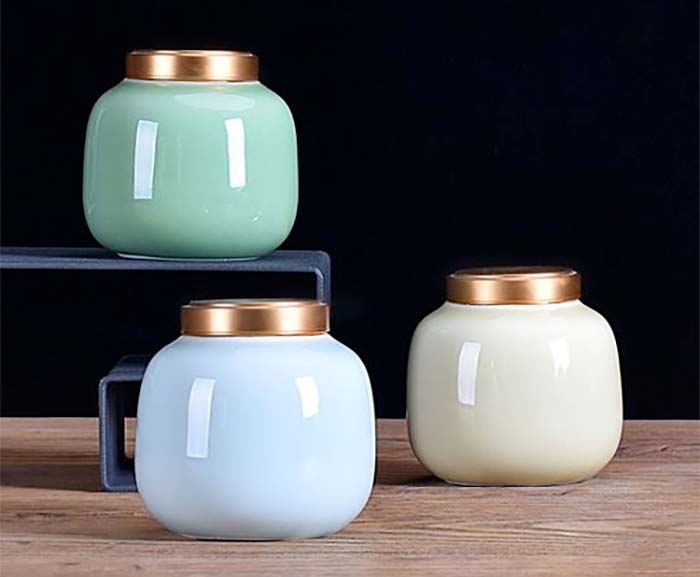 How to choose a beautiful ceramic jars?